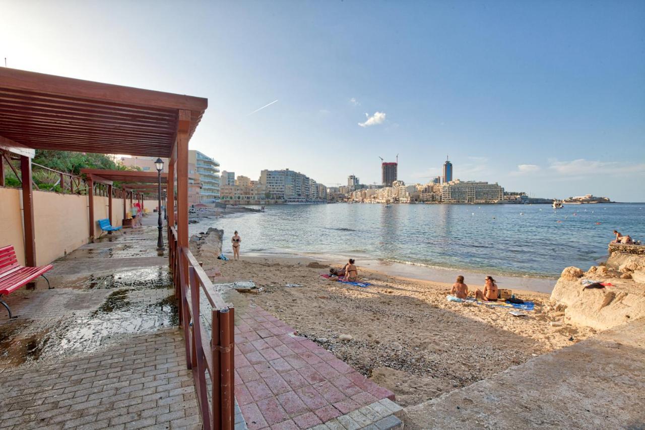 Vic- Seafront Apartment Sliema Bagian luar foto