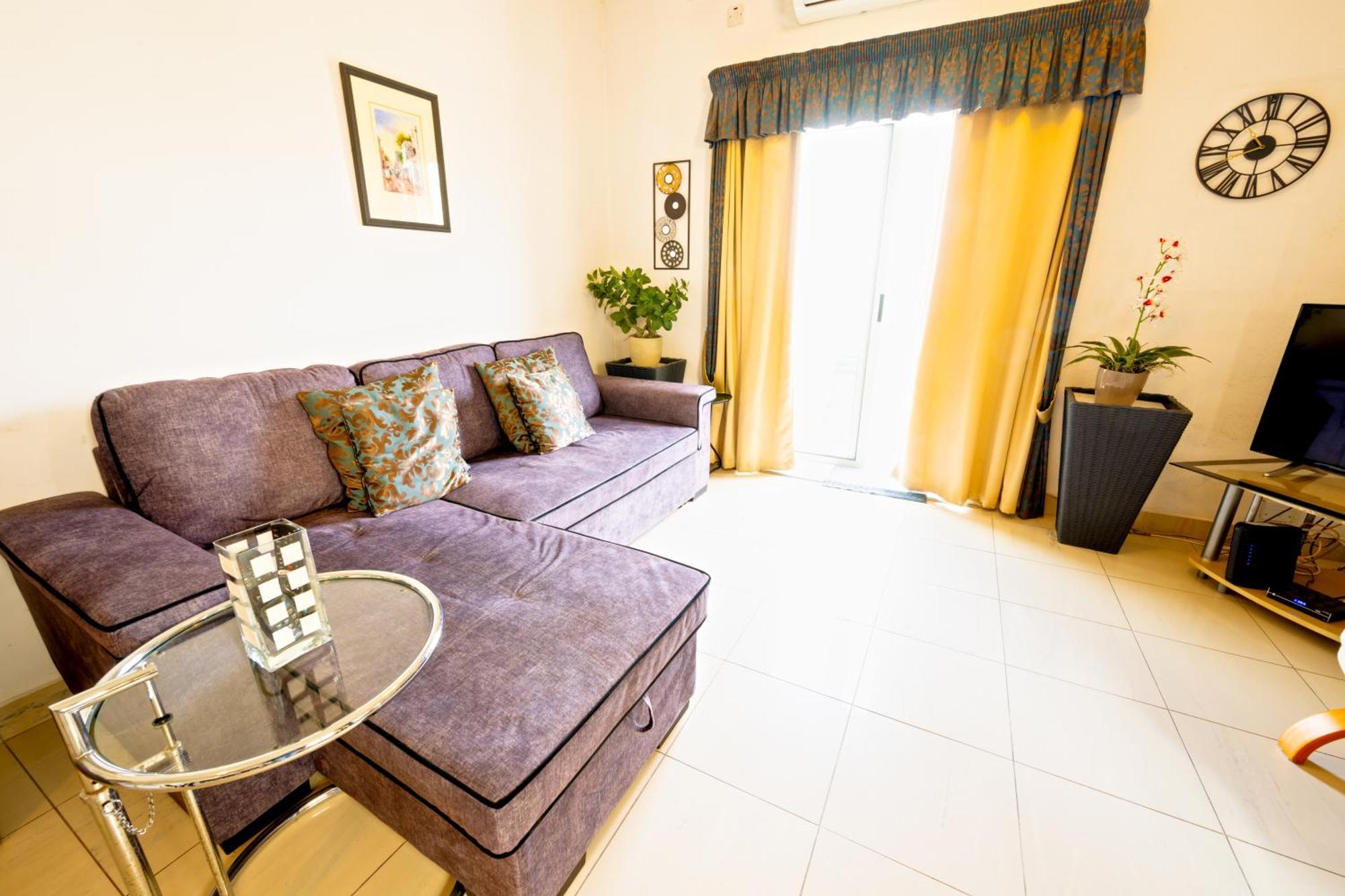 Vic- Seafront Apartment Sliema Bagian luar foto